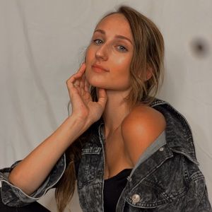 Meet your Posher, Shayla